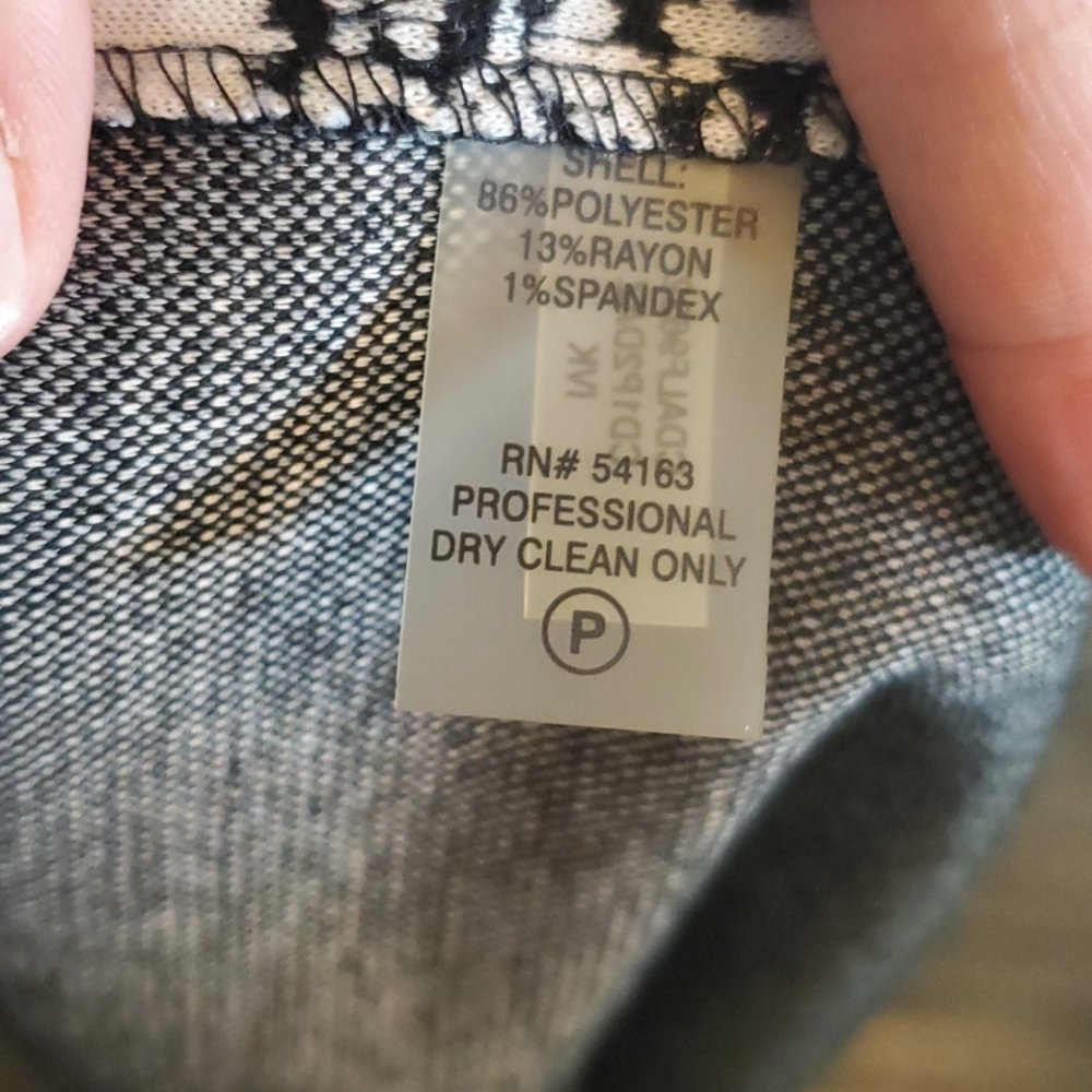 Calvin Klein Cream Black Python Pattern Dress Siz… - image 7